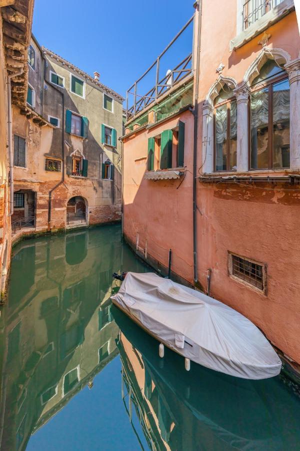 La Locandiera Venecia Exterior foto