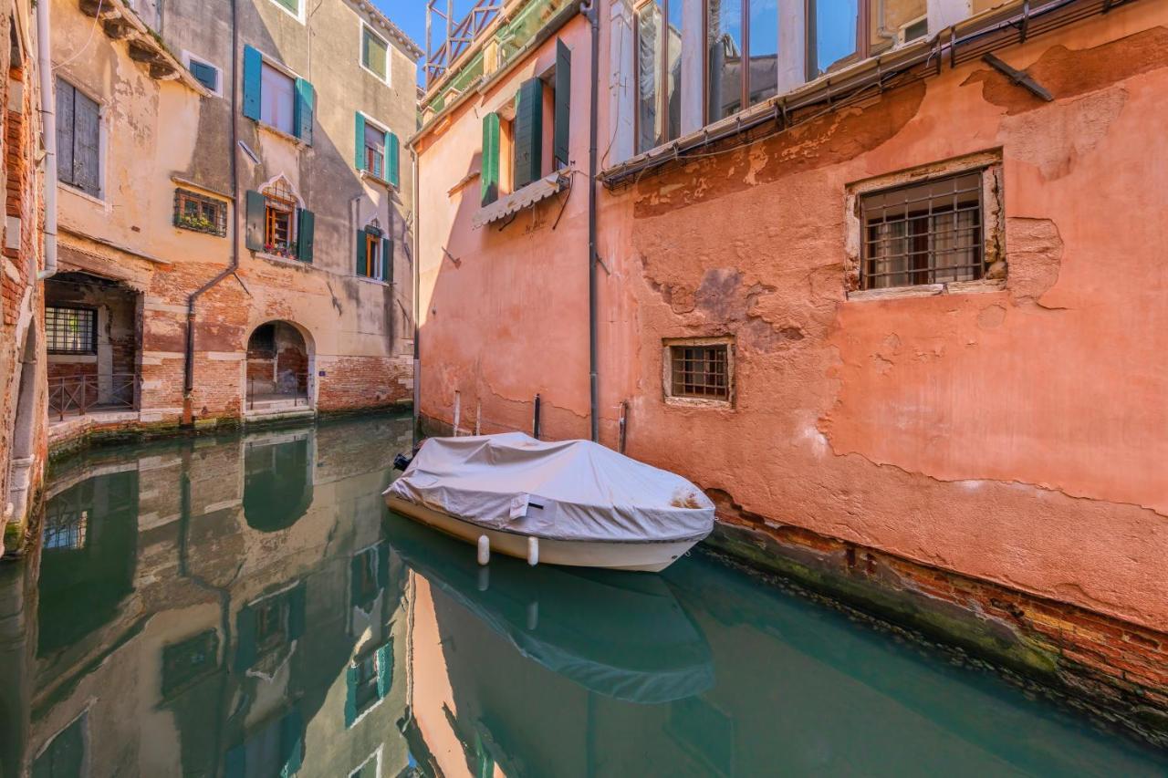 La Locandiera Venecia Exterior foto
